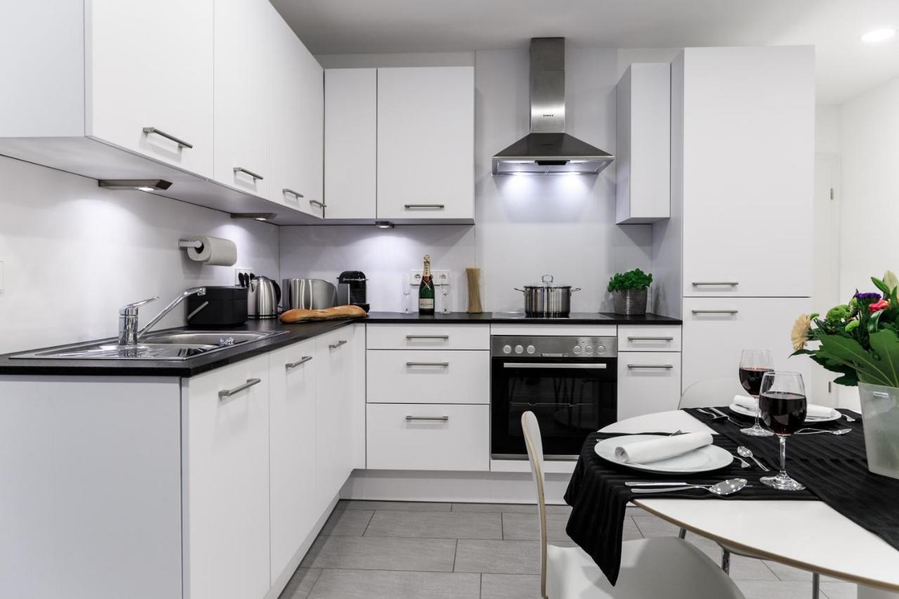 Auszeit Westend: Lakeside Retreat With 4 Bedrooms And Free Parking *